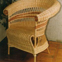 Стул-кресло из лозы