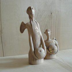 Скульптура "Заяц и Ко"