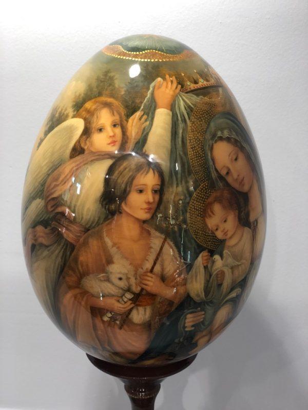 Яйцо "Мадонна с младенцем"