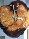 Часы из капа лиственницы