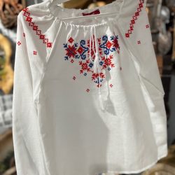 Блуза-вышиванка для девочки
