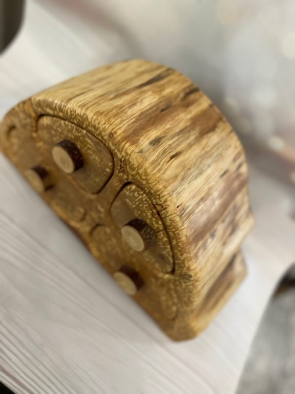 Комод-шкатулка  деревянный