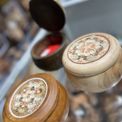 Шкатулка круглая с декором сожская скань
