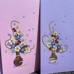 Открытка поздравительная для женщины с сухоцветами